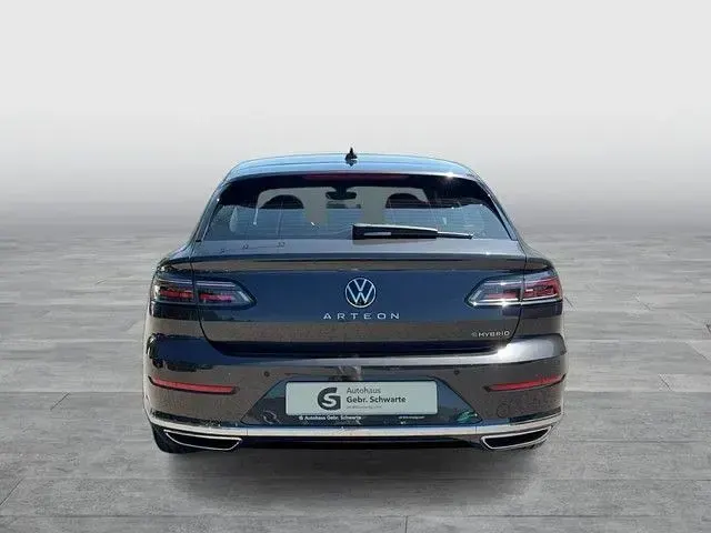 Gebraucht VW Arteon Elegance 218 PS (160 kW) 2022 Grau Limousine