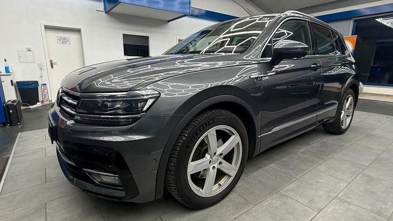 Gebraucht VW Tiguan Highline 239 PS (175 kW) 2017 Grau SUV