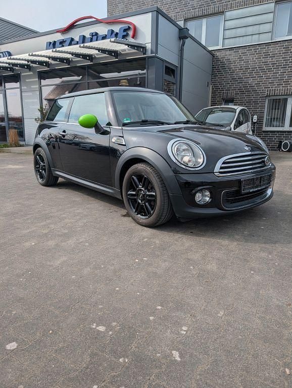 Gebraucht Mini ONE 75 PS (55 kW) 2013 Schwarz Kleinwagen