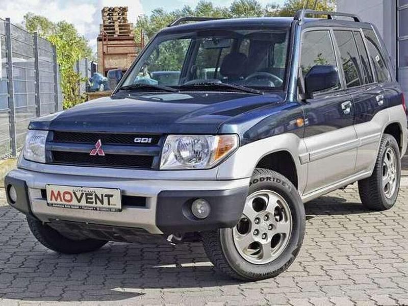 Grün Gebraucht 2004 Mitsubishi Pajero SUV | 9.900 € - Bild 1/4