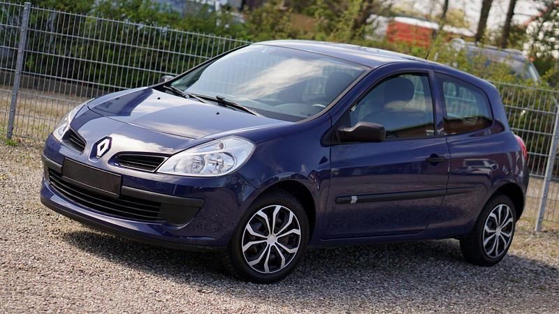Blau Gebraucht 2006 Renault Clio II Expression Limousine | 1.200 € (Fairer Preis) - Bild 1/4