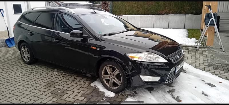 Schwarz Gebraucht 2009 Ford Mondeo Kombi | 2.200 € (Guter Preis) - Bild 1/2