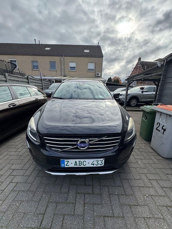 Schwarz Gebraucht 2014 Volvo XC60 Momentum SUV | 8.700 € (Superpreis) - Bild 1/4