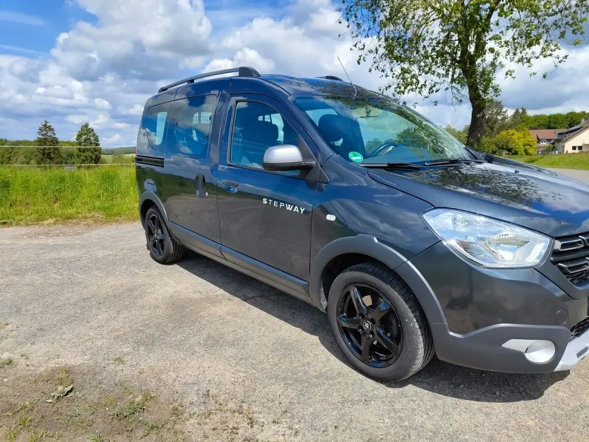 Gebraucht Dacia Dokker Stepway 131 PS (96 kW) 2020 Van / Kleinbus