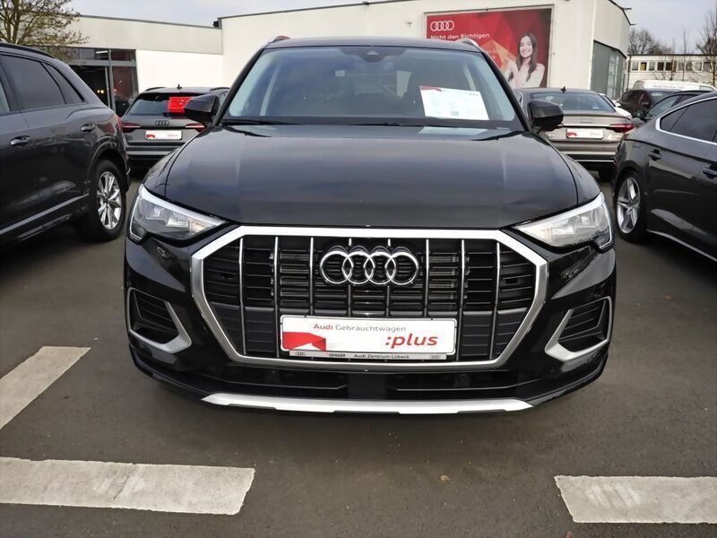Gebraucht Audi Q3 Ambiente 150 PS (110 kW) 2024 Schwarz SUV
