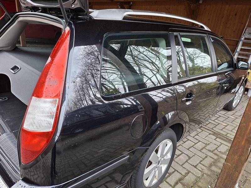 Gebraucht Ford Mondeo 92 PS (67 kW) 2007 Schwarz Kombi