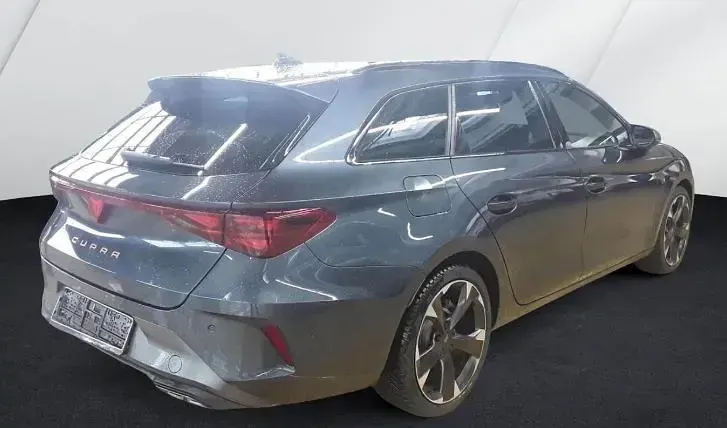 Gebraucht Cupra Leon 150 PS (110 kW) 2025 Magnetic tech Limousine