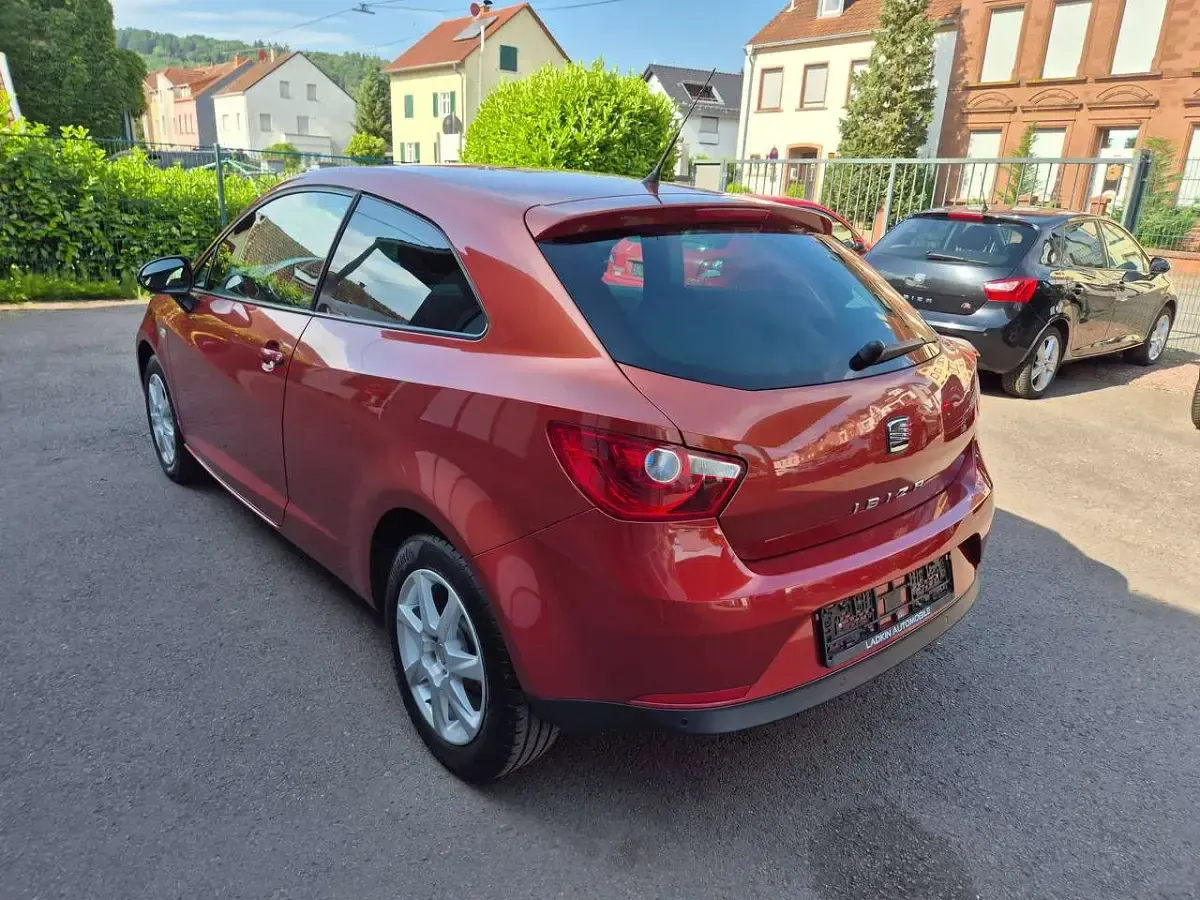 Gebraucht Seat Ibiza 80 PS (58 kW) 2009 Rot Kleinwagen