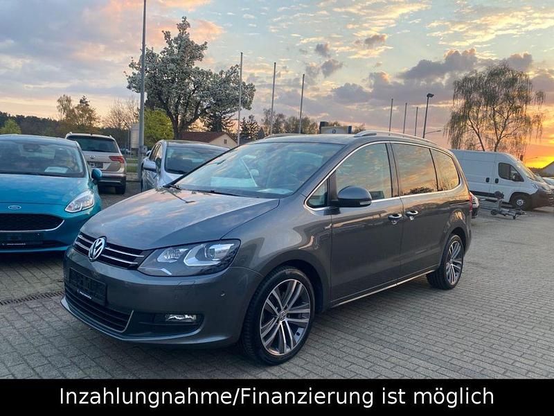 Gebraucht VW Sharan Cup 140 PS (102 kW) 2015 Grau Van / Kleinbus