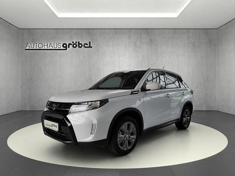 Weiß Neu 2025 Suzuki Vitara Comfort SUV | 25.970 € (Etwas zu teuer) - Bild 1/4