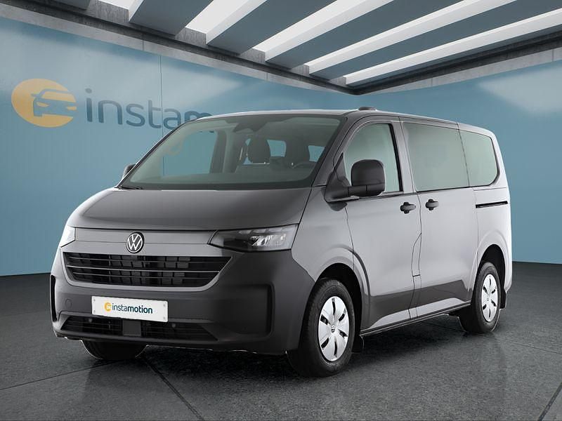 Neu VW T7 150 PS (110 kW) 2025 Grau Van