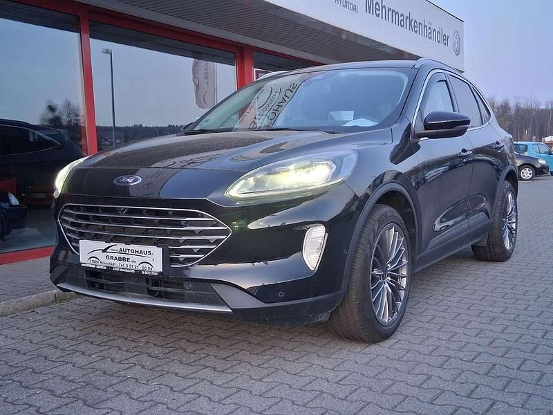 Gebraucht Ford Kuga Titanium 150 PS (110 kW) 2021 Obsidianschwarz metallic SUV