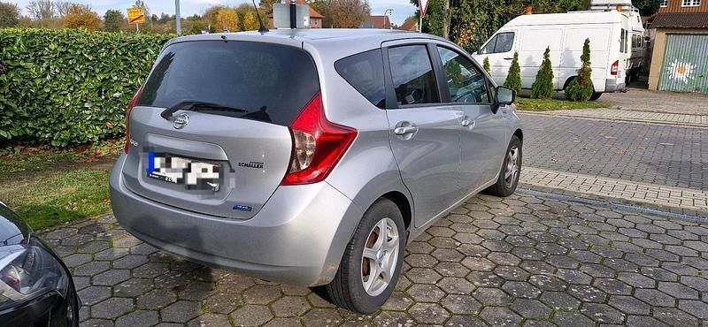 Silber Gebraucht 2014 Nissan Note Kleinwagen | 6.500 € (Fairer Preis) - Bild 1/4