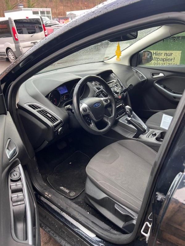 Gebraucht Ford Focus 160 PS (117 kW) 2013 Schwarz Limousine