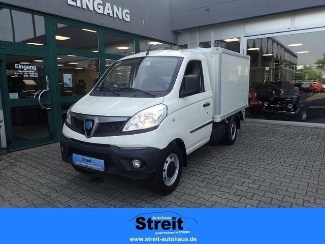 Weiß Gebraucht 2023 Piaggio Porter Kombi | 22.880 € (Guter Preis) - Bild 1/4