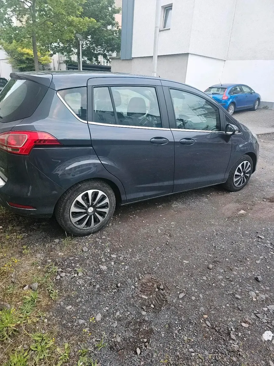 Gebraucht Ford B-MAX 101 PS (74 kW) 2013 Blau Van / Kleinbus