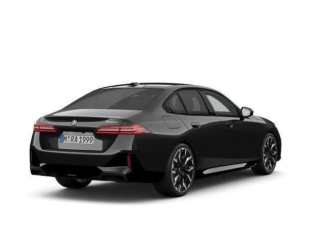 Gebraucht BMW 540 M Sport 303 PS (222 kW) 2025 Schwarz Limousine