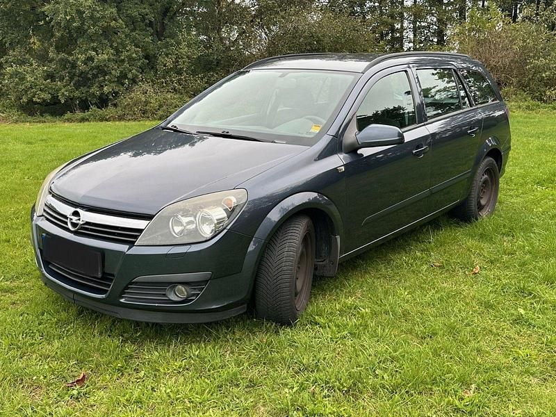 Grau Gebraucht 2006 Opel Astra Kombi | 950 € (Superpreis) - Bild 1/4