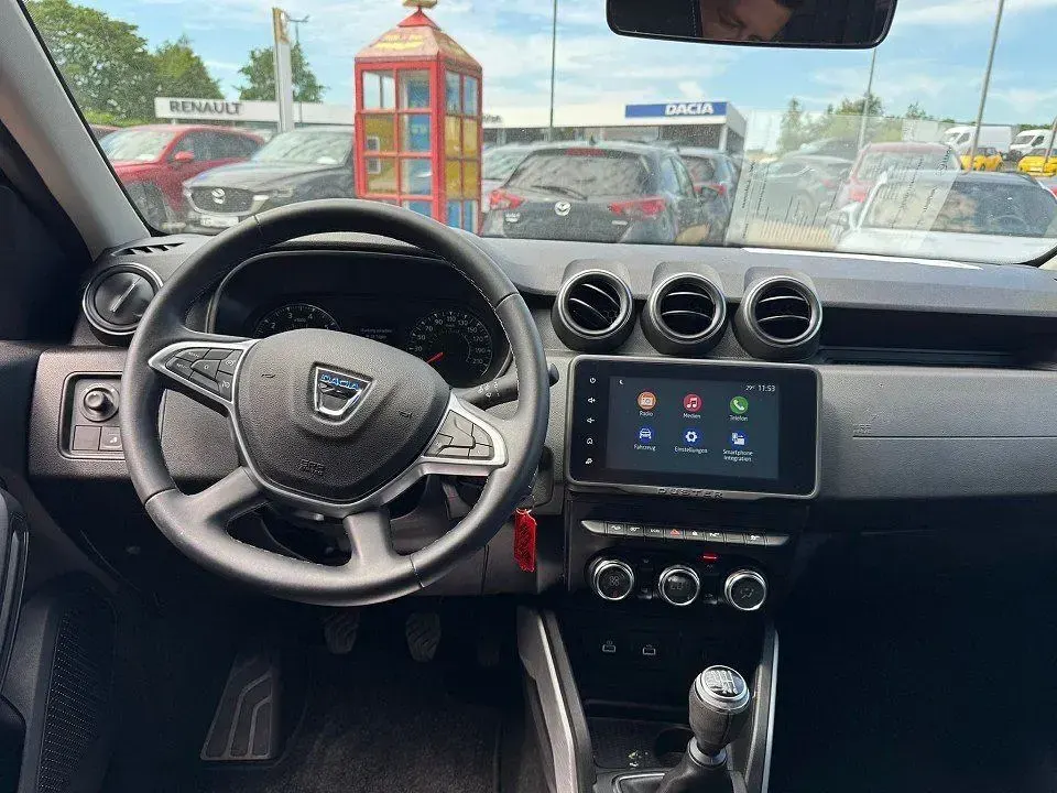 Gebraucht Dacia Duster Prestige 150 PS (110 kW) 2022 Grau comete (metallic) SUV