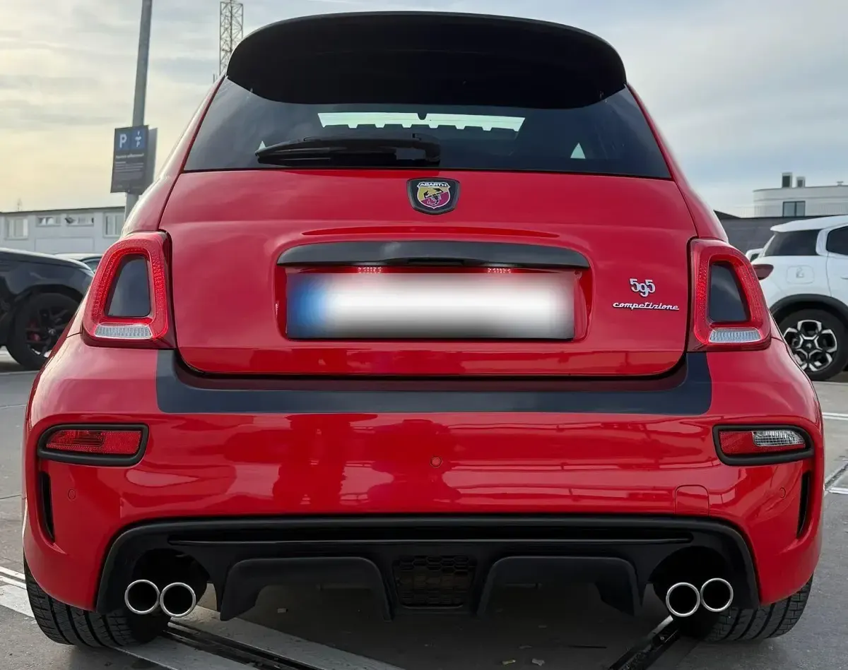 Gebraucht Abarth 595 Competizione 179 PS (131 kW) 2019 Rot Kleinwagen