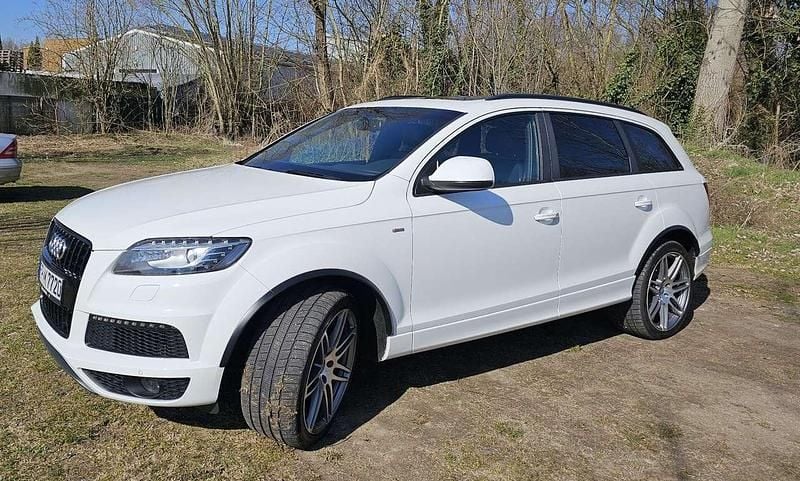 Weiß Gebraucht 2011 Audi Q7 S-Line SUV | 19.500 € (Guter Preis) - Bild 1/4
