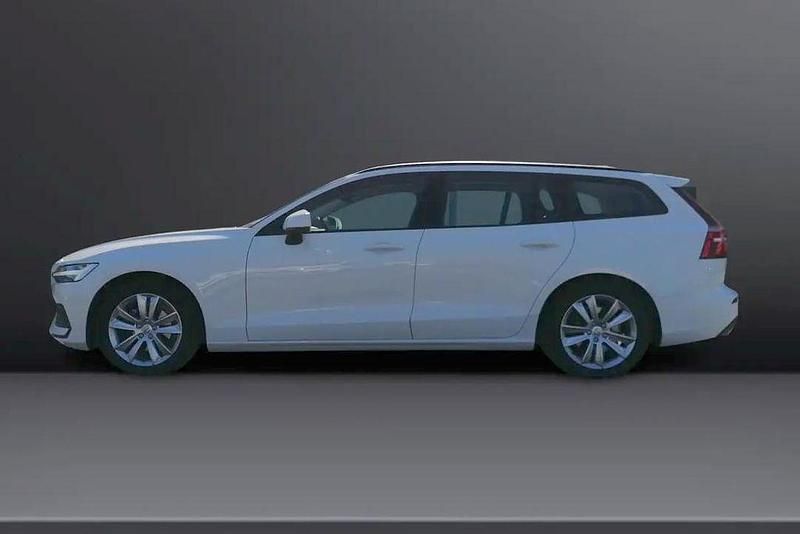 Gebraucht Volvo V60 Momentum 190 PS (139 kW) 2018 Weiß Kombi
