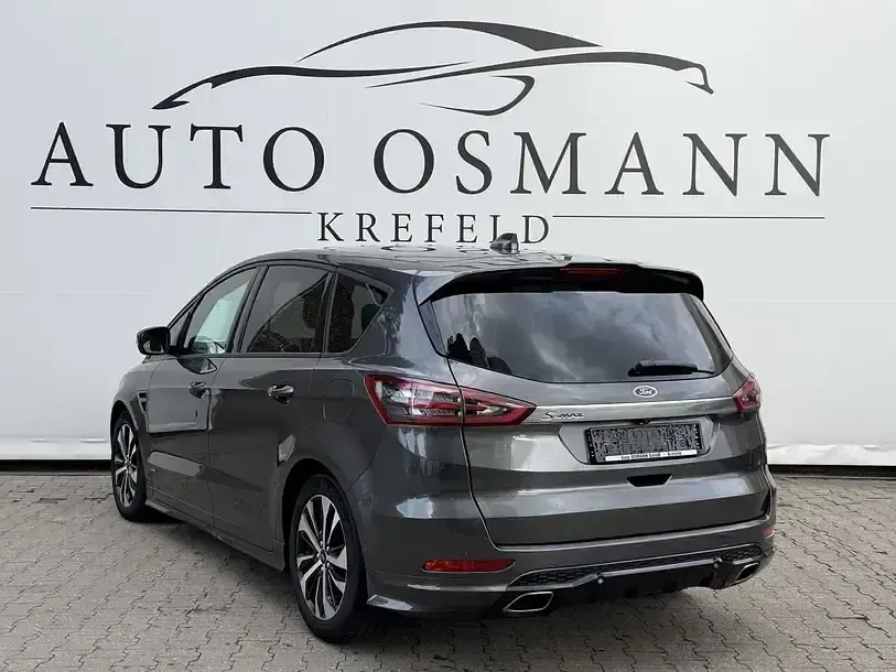 Używany Ford S-MAX ST-Line 190 KM (139 kW) 2020 Szary Minivan