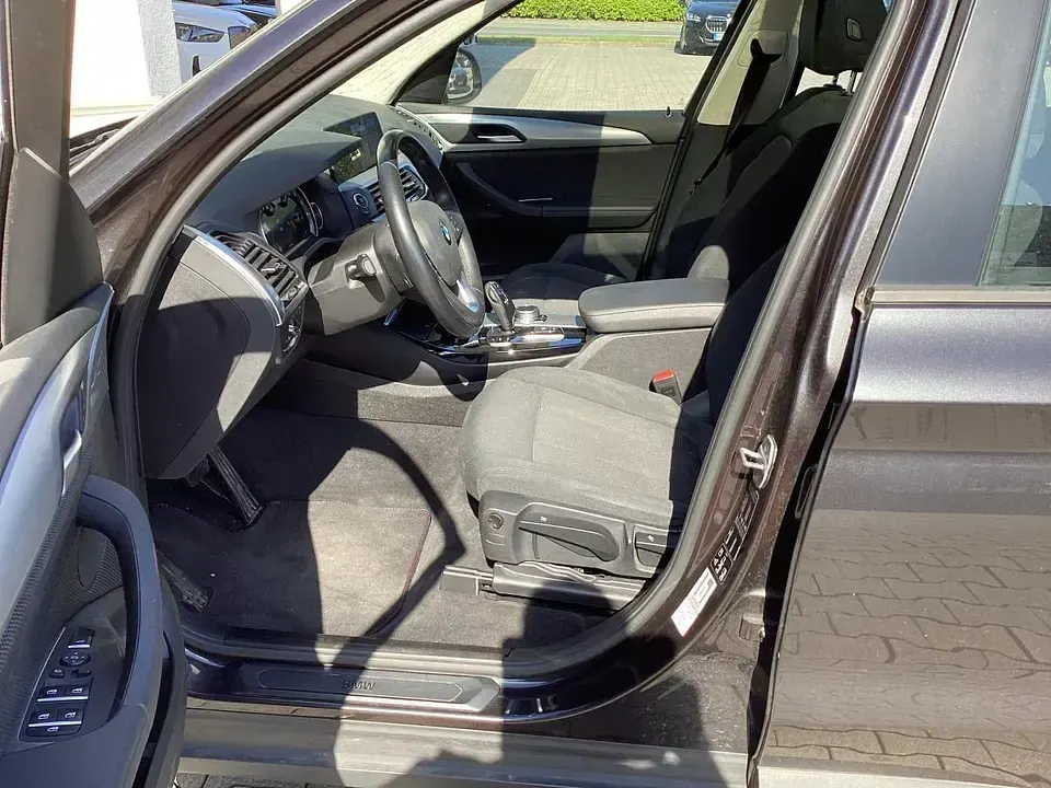 Gebraucht BMW X3 Advantage 252 PS (185 kW) 2018 Sophistograu SUV