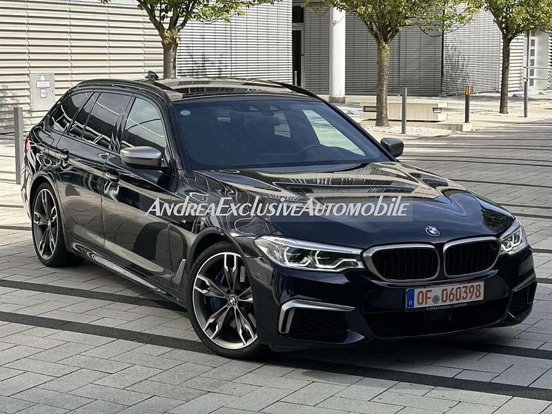 Carbonschwarz metallic Gebraucht 2018 BMW 550 Kombi | 34.999 € (Fairer Preis) - Bild 1/4