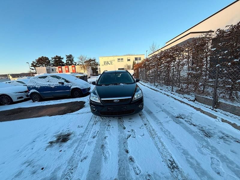 Gebraucht Ford Focus 101 PS (74 kW) 2008 Schwarz Kombi