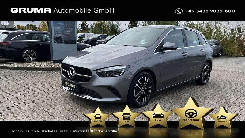 Lack mountaingrau Gebraucht 2024 Mercedes B180 Progressive Van / Kleinbus | 36.430 € (Etwas zu teuer) - Bild 1/4