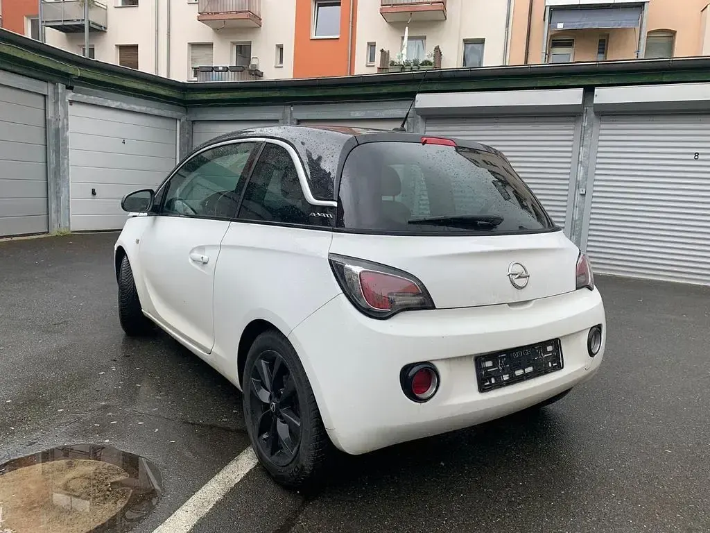 Gebraucht Opel Adam Edition 69 PS (50 kW) 2015 Weiß Kleinwagen