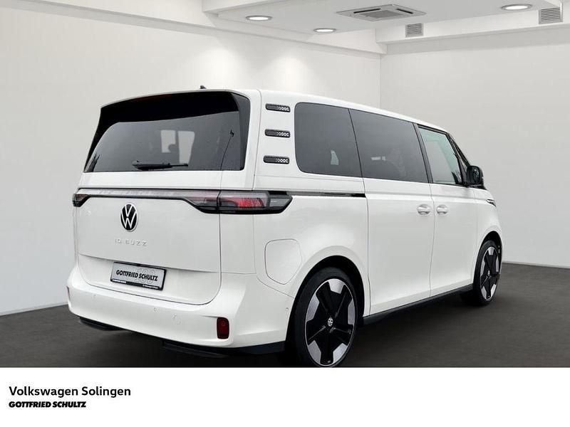 Gebraucht VW ID. Buzz Pro 150 kW (204 PS) 2024 Weiss Van / Kleinbus