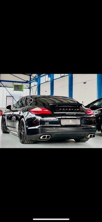 Schwarz Gebraucht 2011 Porsche Panamera 4S Limousine | 32.999 € (Teuer) - Bild 1/4