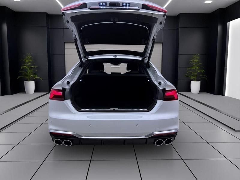 Gebraucht Audi S5 Ambiente 341 PS (250 kW) 2022 Ibisweiß Coupé