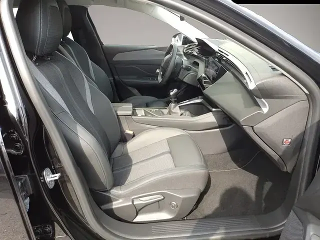 Gebraucht Peugeot 308 Style 145 PS (106 kW) 2025 Weiß Limousine