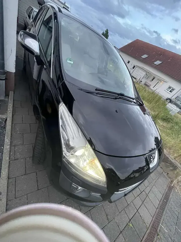 Gebraucht Peugeot 3008 Platinum 163 PS (119 kW) 2011 Kombi