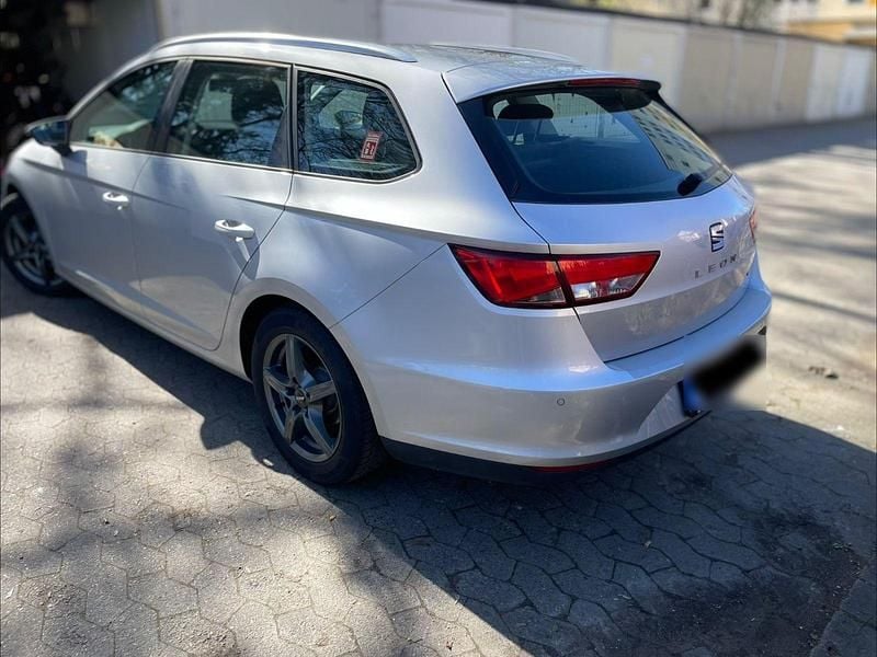Second-hand Seat Leon 110 CP (80 kW) 2015 Argintiu Break