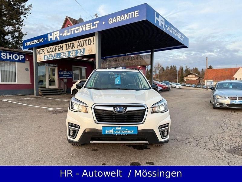 Gebraucht Subaru Forester Platinum 185 PS (136 kW) 2022 Weiß SUV