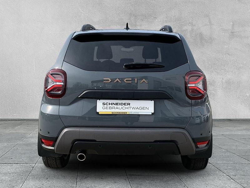Gebraucht Dacia Duster Extreme 131 PS (96 kW) 2023 Grau SUV