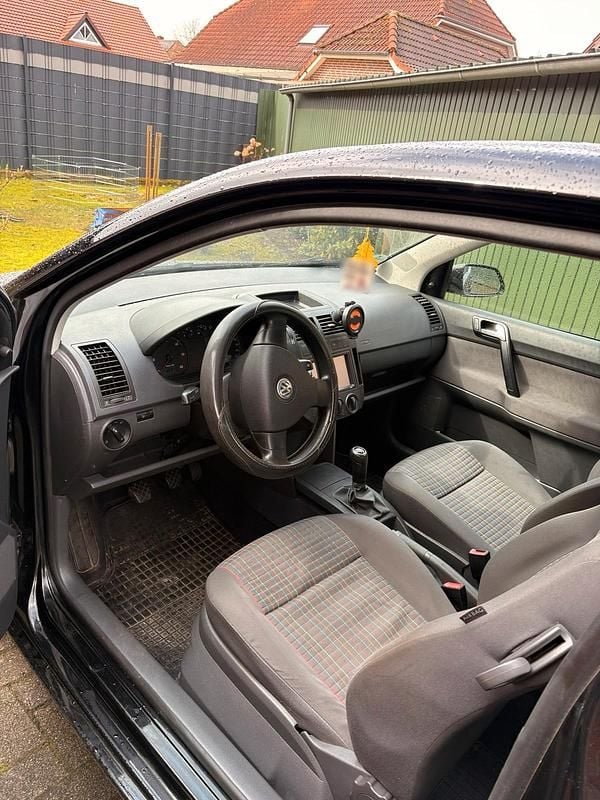 Second-hand VW Polo 70 CP (51 kW) 2008 Negru Hatchback