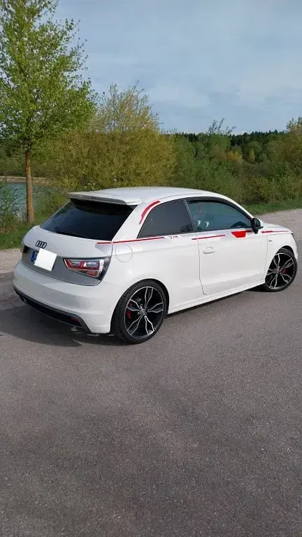 Gebraucht Audi A1 S-Line 122 PS (89 kW) 2014 Weiß Kleinwagen