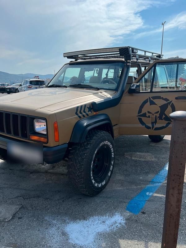 Gebraucht Jeep Cherokee 122 PS (89 kW) 1993 Beige SUV