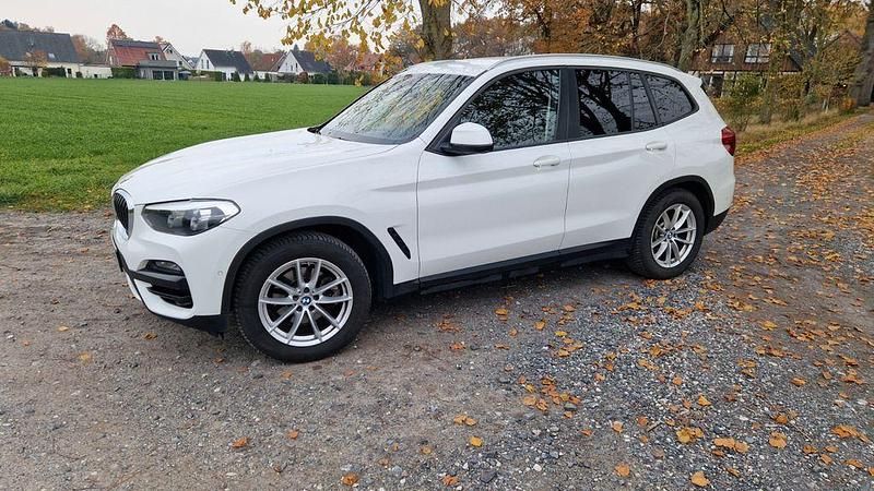Weiß Gebraucht 2021 BMW X3 Advantage SUV | 26.700 € (Guter Preis) - Bild 1/4