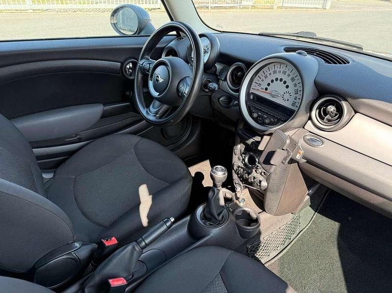 Gebraucht Mini Cooper 122 PS (89 kW) 2011 Kleinwagen