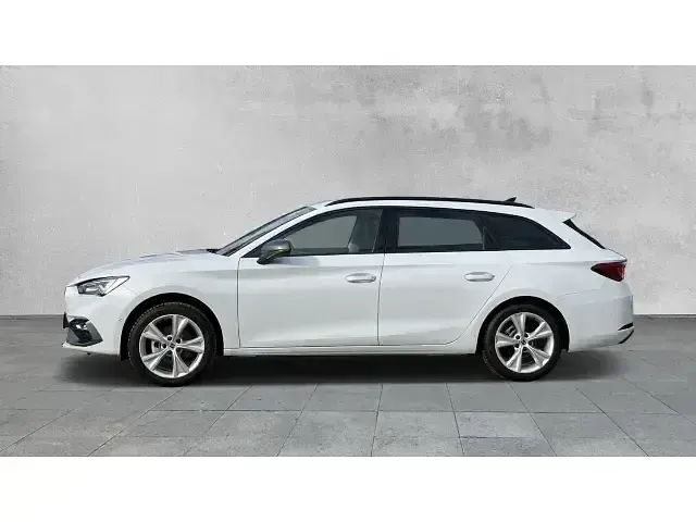 Gebraucht Seat Leon FR 150 PS (110 kW) 2024 Weiss Limousine