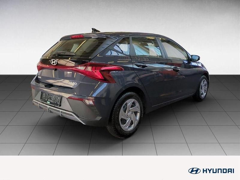 Gebraucht Hyundai i20 Select 79 PS (58 kW) 2025 Anthrazit Kleinwagen