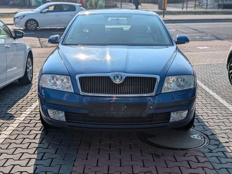 Gebraucht Skoda Octavia Ambiente 115 PS (84 kW) 2006 Blau (race blue metallic) Kombi