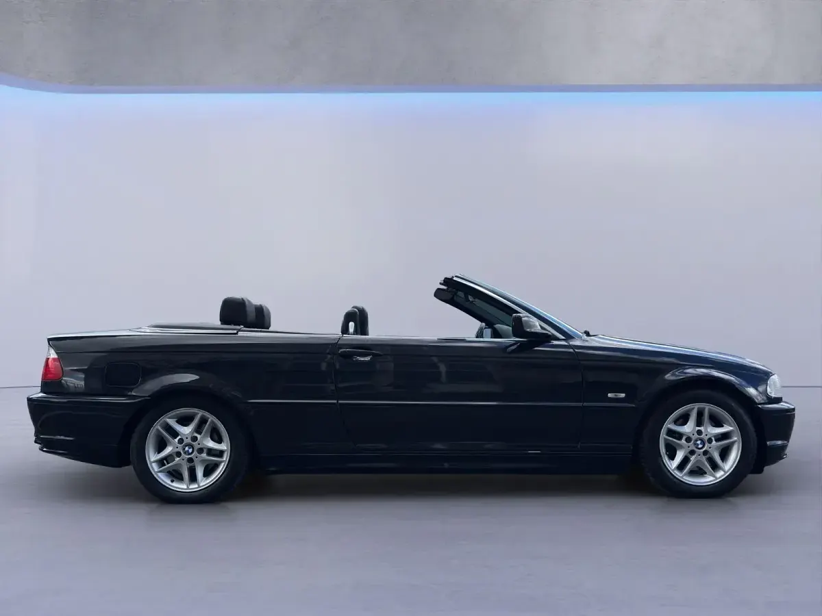 Gebraucht BMW 320 Cabriolet Performance 170 PS (125 kW) 2001 Schwarz Cabrio