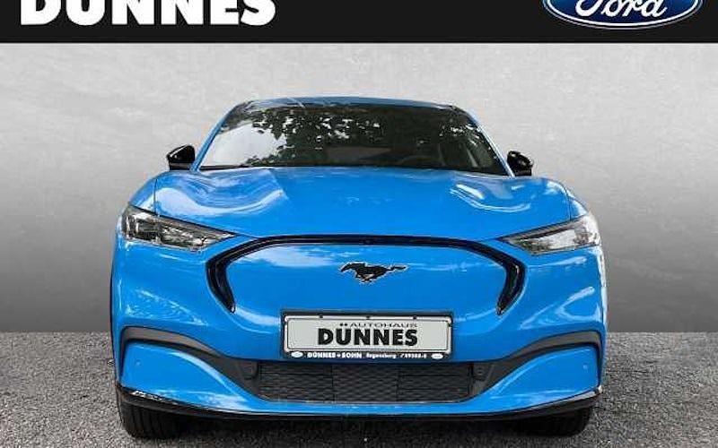Gebraucht Ford Mustang Mach-E Premium 275 kW (375 PS) 2022 Grabberblue SUV